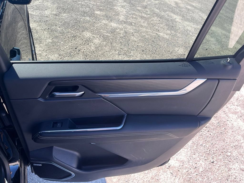 Used 2024 GMC Acadia Elevation FWD image 29