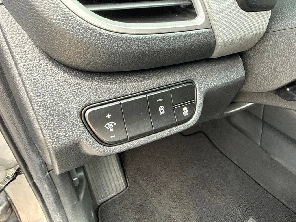 Used 2021 Kia Seltos LX AWD/4WD image 21