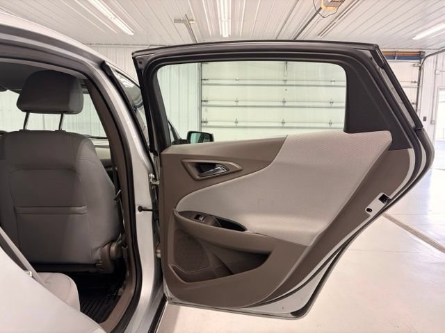 Used 2020 Chevrolet Malibu LS FWD image 8