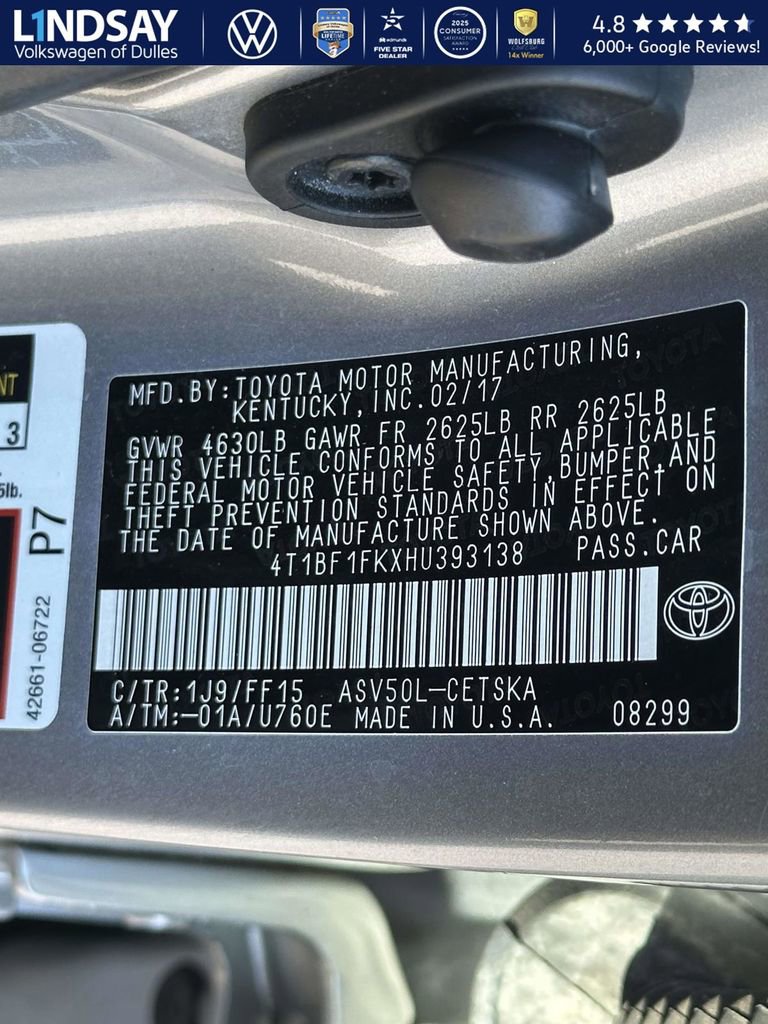 Used 2017 Toyota Camry SE image 25