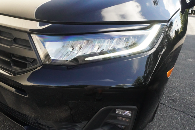 Used 2025 Honda Odyssey EX-L image 37