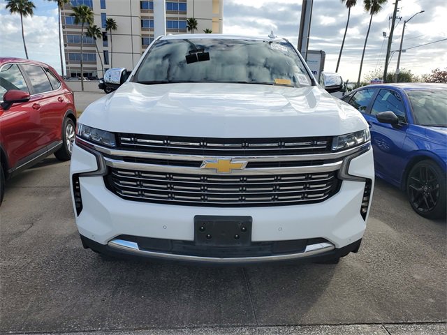 Used 2023 Chevrolet Suburban Premier image 2
