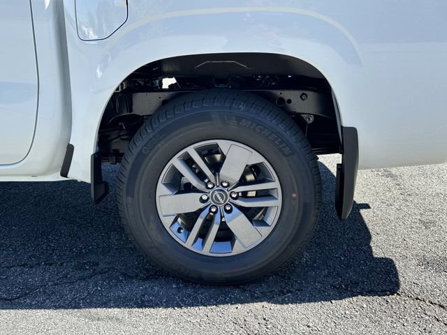 New 2026 Nissan Frontier SV w/ Tow Package AWD/4WD image 15