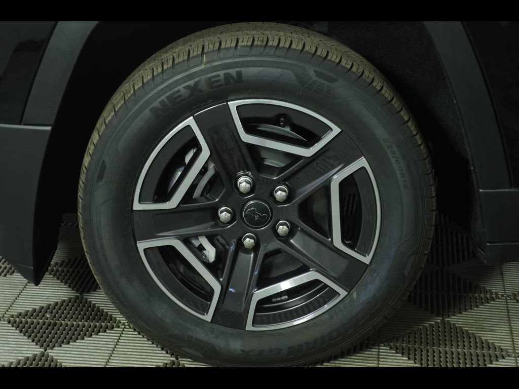 New 2026 Jeep Cherokee Laredo AWD/4WD image 13