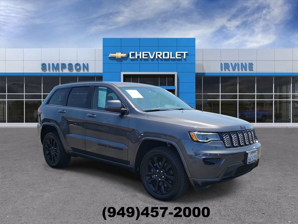 Used 2021 Jeep Grand Cherokee Laredo X AWD/4WD image 2