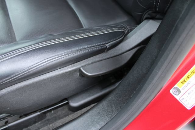Used 2012 Chevrolet Volt Premium w/ Premium Trim Package FWD image 13