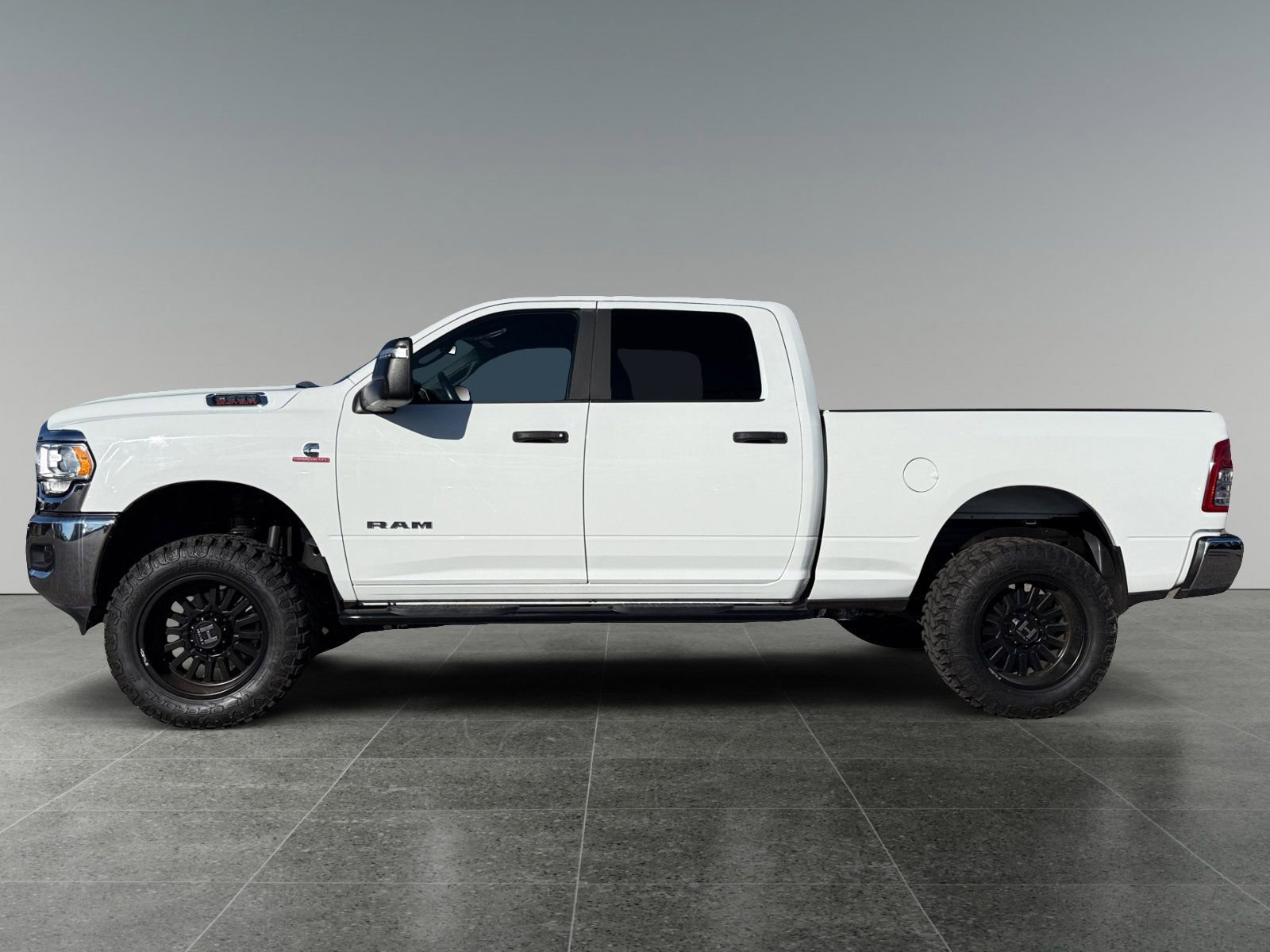 Used 2024 RAM 2500 Big Horn image 2