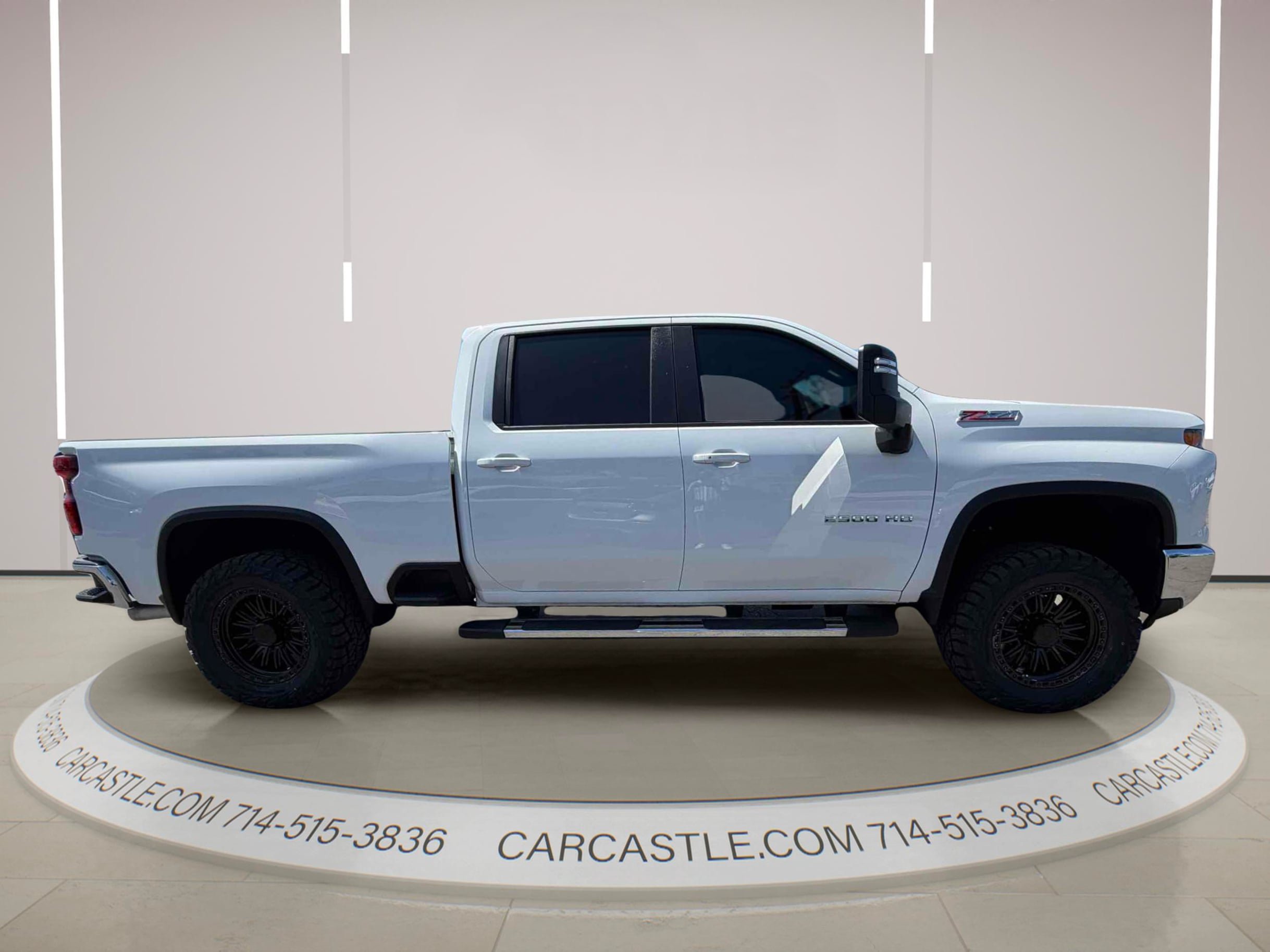 Used 2025 Chevrolet Silverado 2500 LT AWD/4WD image 6