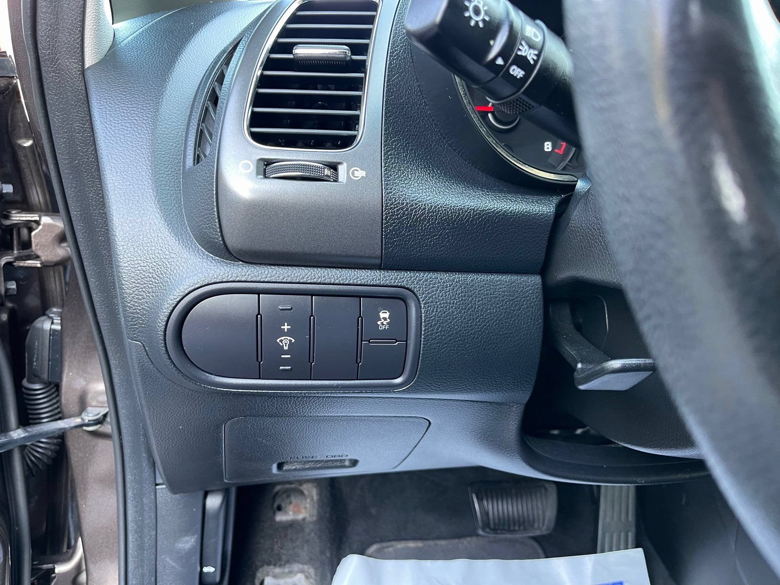 Used 2017 Kia Forte LX FWD image 33