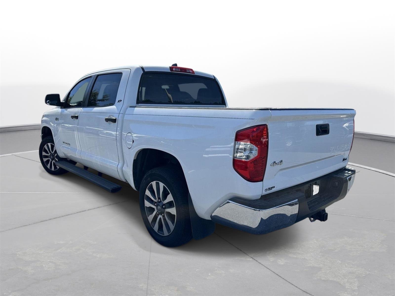 Used 2020 Toyota Tundra SR5 w/ SR5 Leather Package AWD/4WD image 49