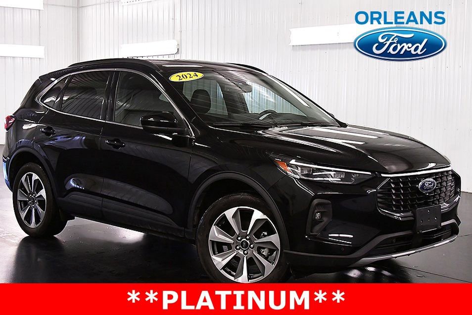 Used 2024 Ford Escape Platinum image 1