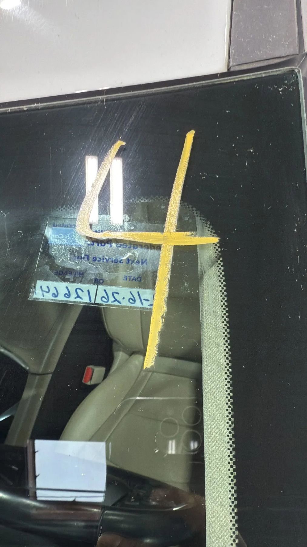 Used 2020 Buick Enclave Essence image 31