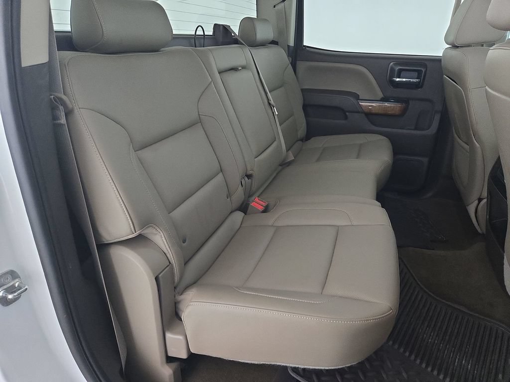 Used 2015 GMC Sierra 2500 SLT w/ Duramax Plus Package AWD/4WD image 17