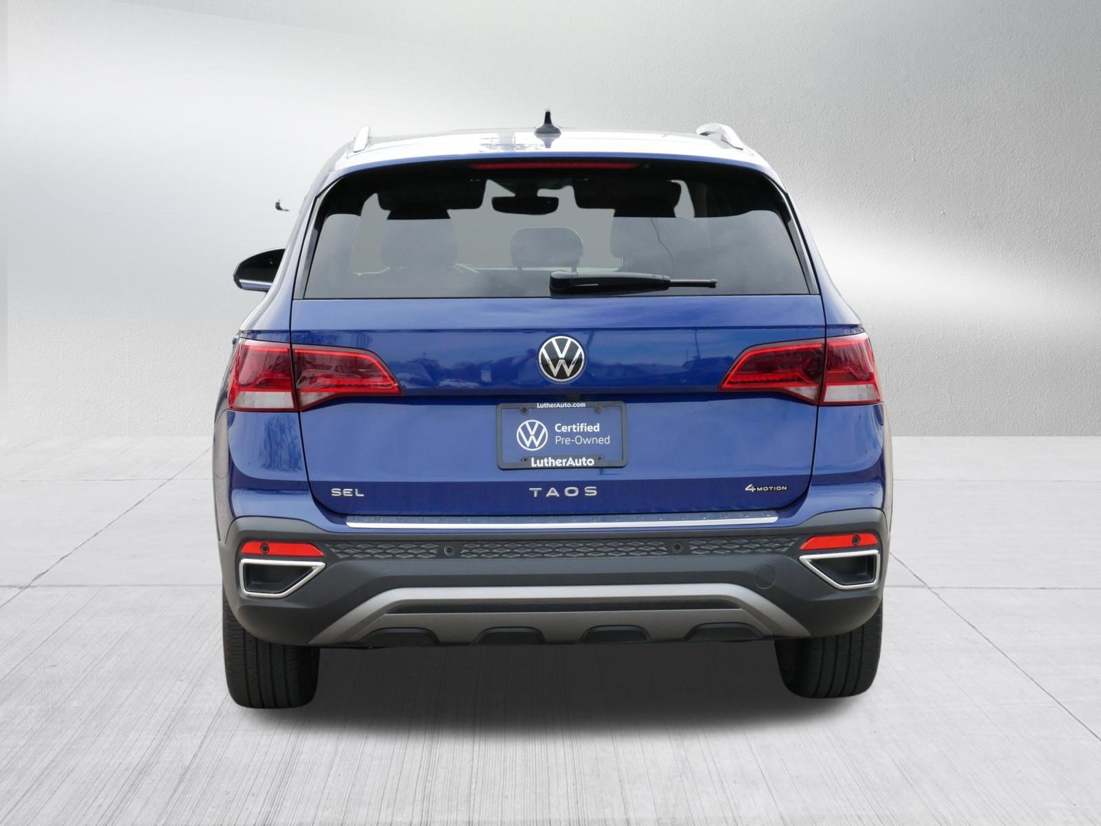Certified 2023 Volkswagen Taos SEL AWD/4WD image 6