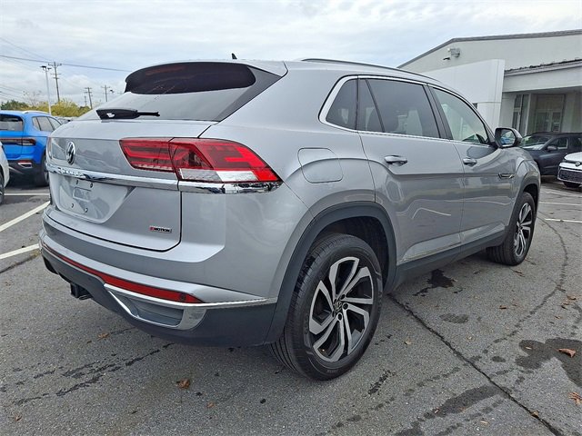 Used 2022 Volkswagen Atlas Cross Sport SEL image 10