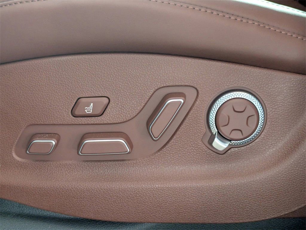 New 2025 Genesis GV80 3.5T Prestige image 18