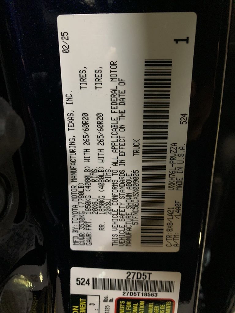 New 2025 Toyota Tundra Platinum image 30