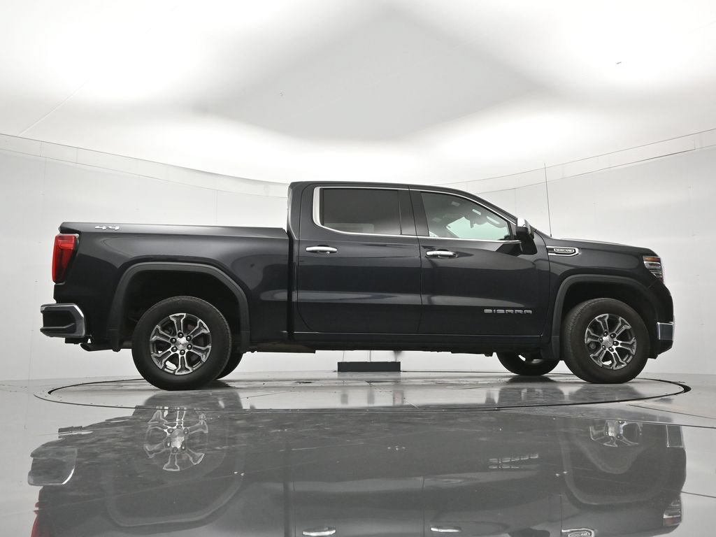 Certified 2025 GMC Sierra 1500 SLT AWD/4WD image 40