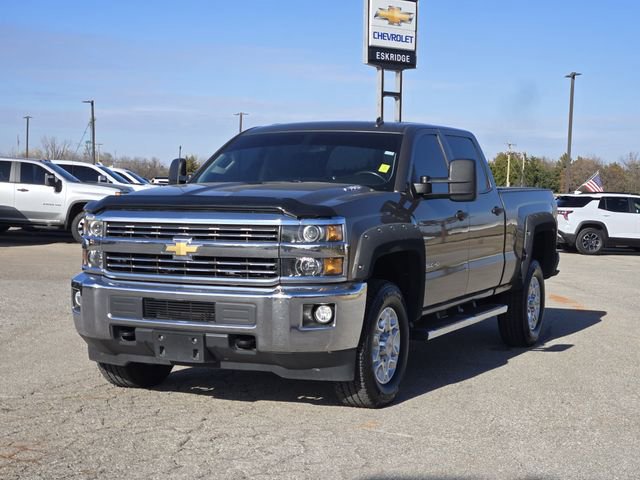 Used 2015 Chevrolet Silverado 2500 LT w/ LT Convenience Package image 3