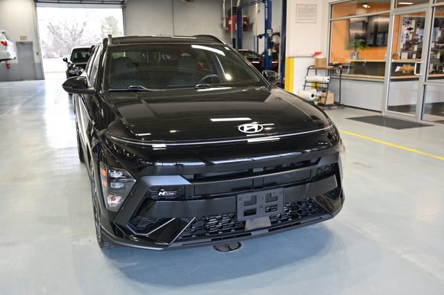 Used 2024 Hyundai Kona N Line image 3