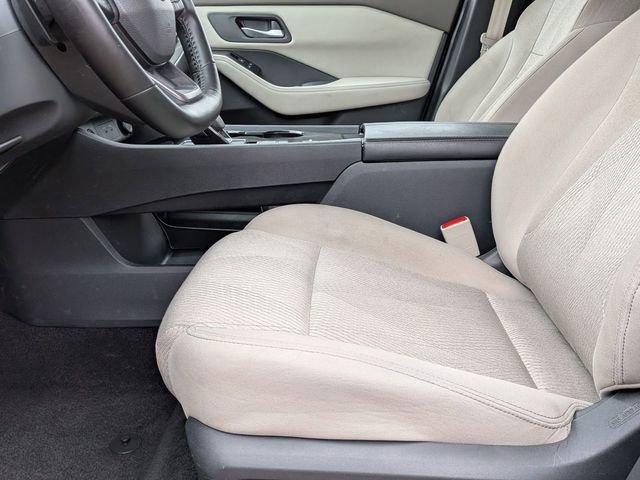 Used 2025 Nissan Rogue SV FWD image 12