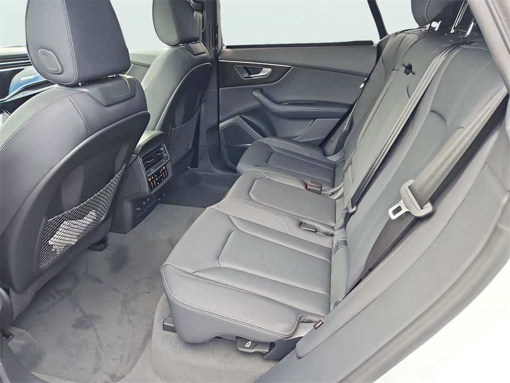 New 2026 Audi Q8 Premium Plus image 23