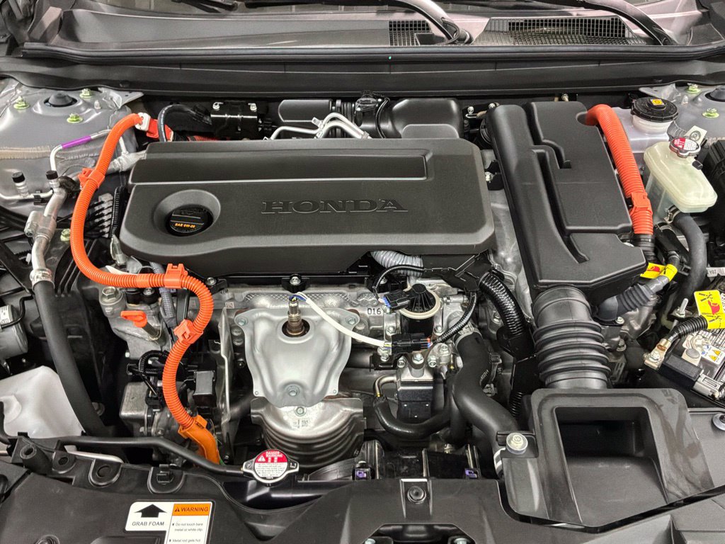 Used 2025 Honda Accord Sport image 33