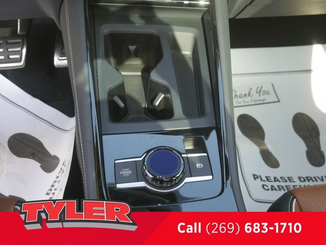 Used 2025 Volkswagen Tiguan SEL R-Line AWD/4WD image 34