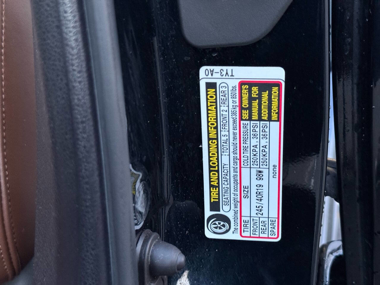 Used 2018 Acura RLX Sport Hybrid w/ Advance Pkg image 38