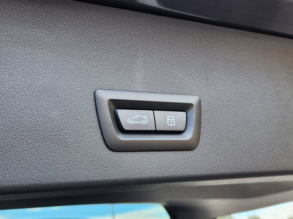 Certified 2025 BMW X3 xDrive30i w/ Convenience Package image 13