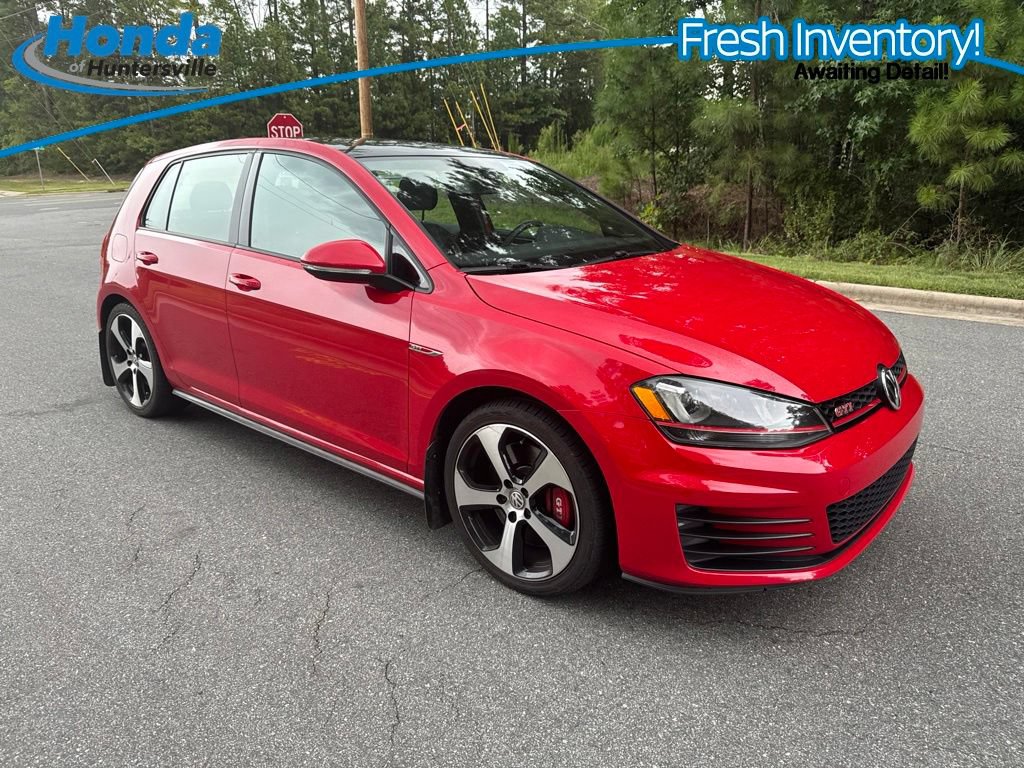 Used 2017 Volkswagen GTI SE