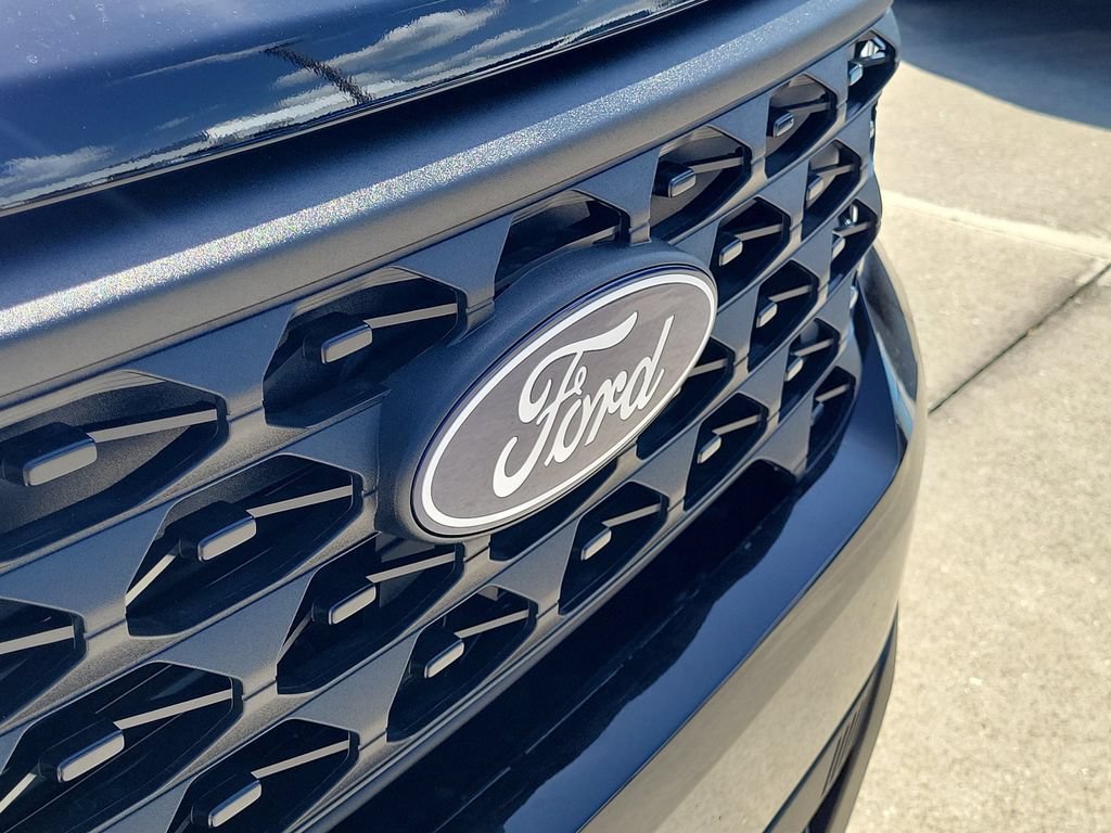 New 2026 Ford Maverick XL FWD image 7