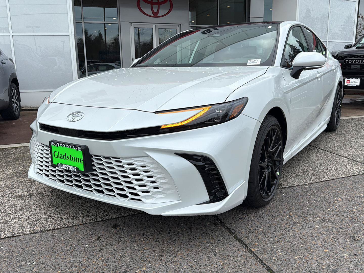New 2026 Toyota Camry XSE w/ Premium Package AWD/4WD image 5