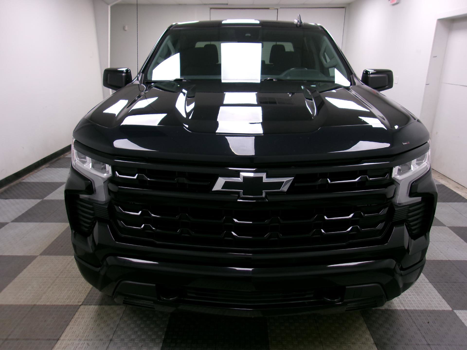 Used 2023 Chevrolet Silverado 1500 RST image 15