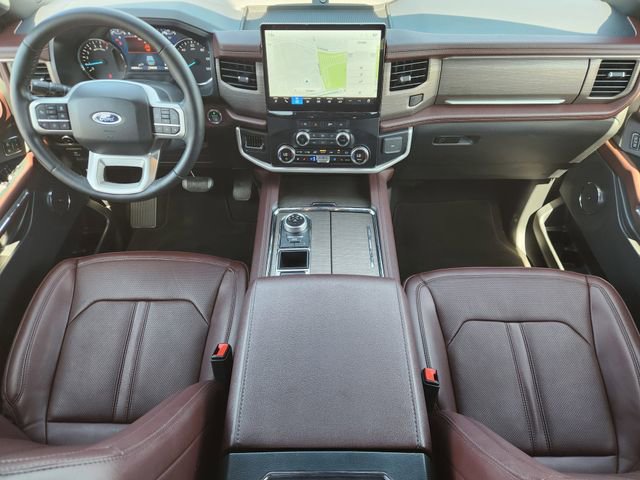 Used 2024 Ford Expedition Limited image 24