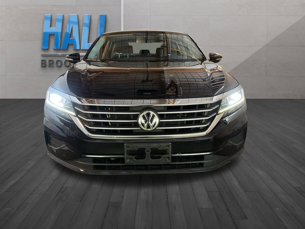 Certified 2021 Volkswagen Passat 2.0T S image 9
