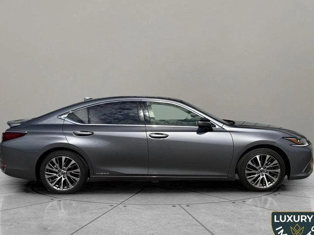 Used 2019 Lexus ES 300h image 6