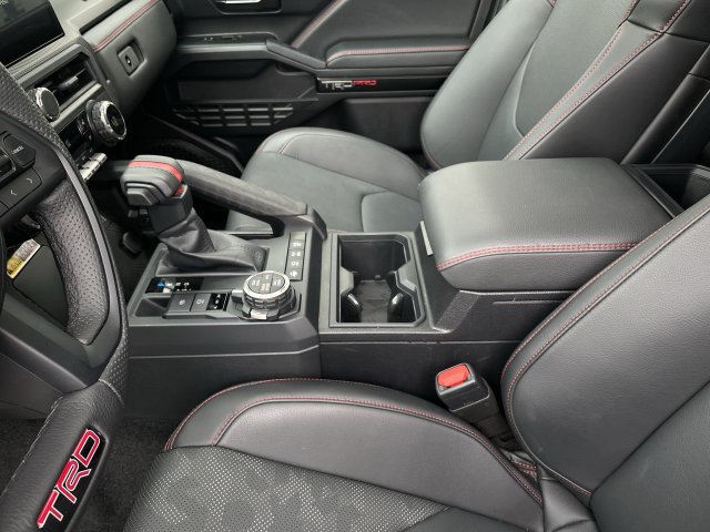 Used 2025 Toyota Tacoma TRD Pro AWD/4WD image 20