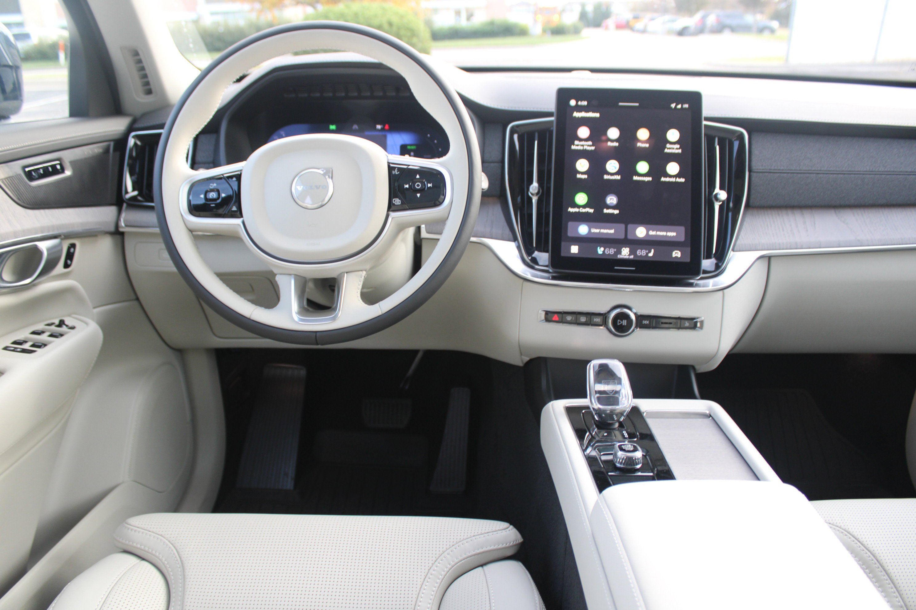New 2026 Volvo XC90 T8 Ultra w/ Protection Package Premier AWD/4WD image 38