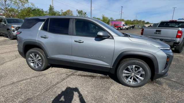 New 2027 Chevrolet Equinox LT w/ Convenience Package II AWD/4WD image 3