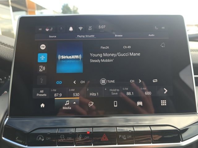 New 2026 Jeep Compass Limited image 18