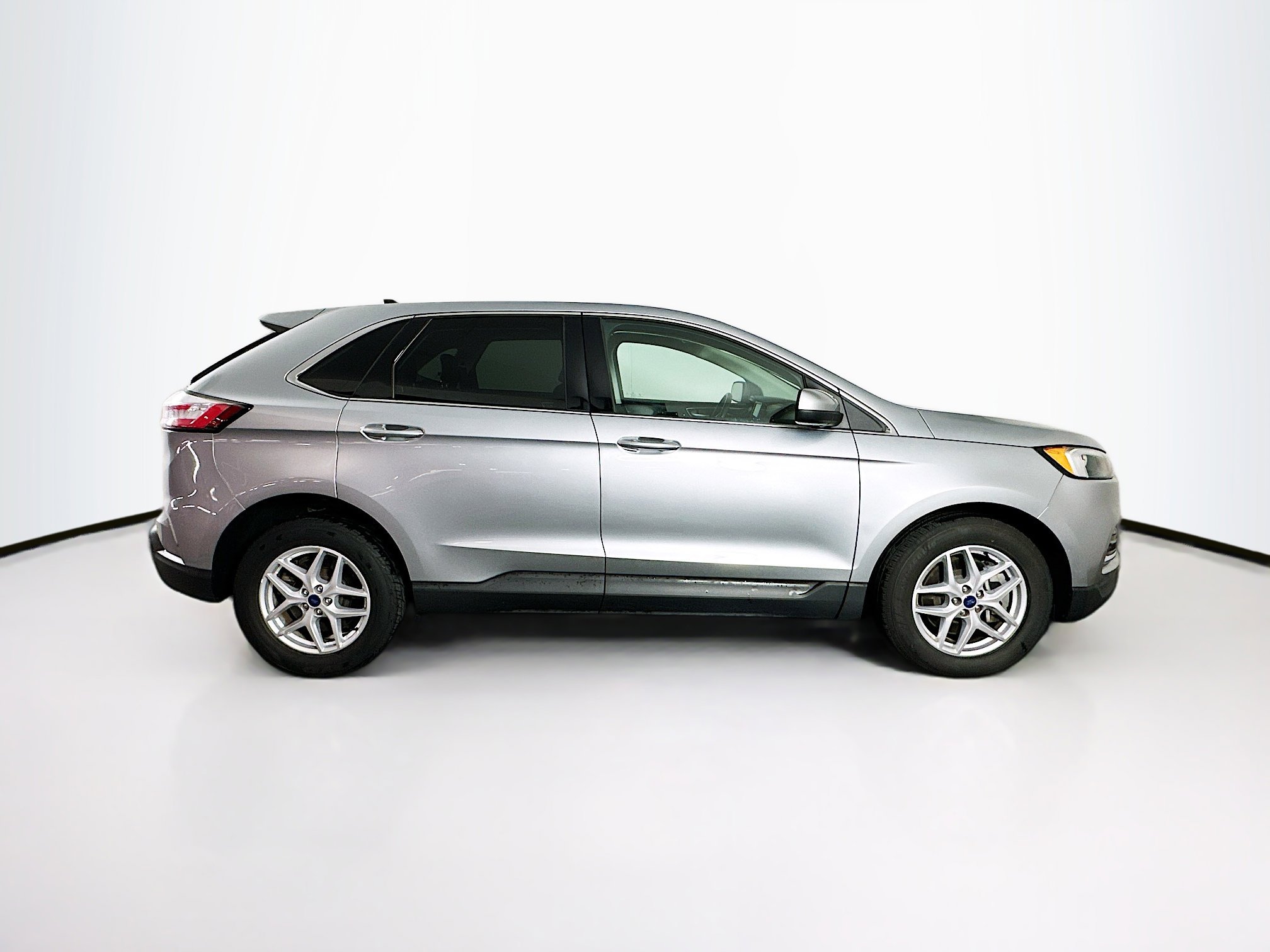Used 2022 Ford Edge SEL image 10