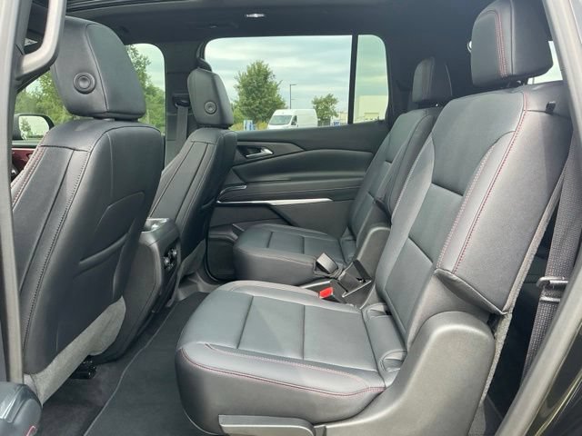 Used 2026 Chevrolet Traverse Z71 w/ Driver Confidence Package AWD/4WD image 34
