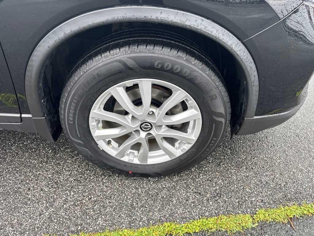 Used 2019 Nissan Rogue SV AWD/4WD image 9