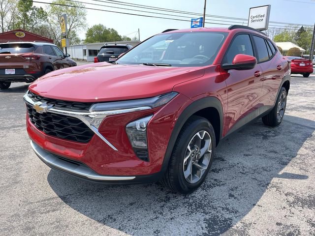 New 2026 Chevrolet Trax LT w/ LT Convenience Package FWD image 7