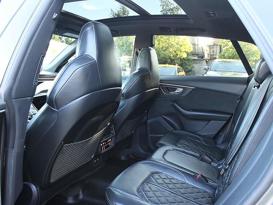 Used 2020 Audi SQ8 Premium Plus AWD/4WD image 9