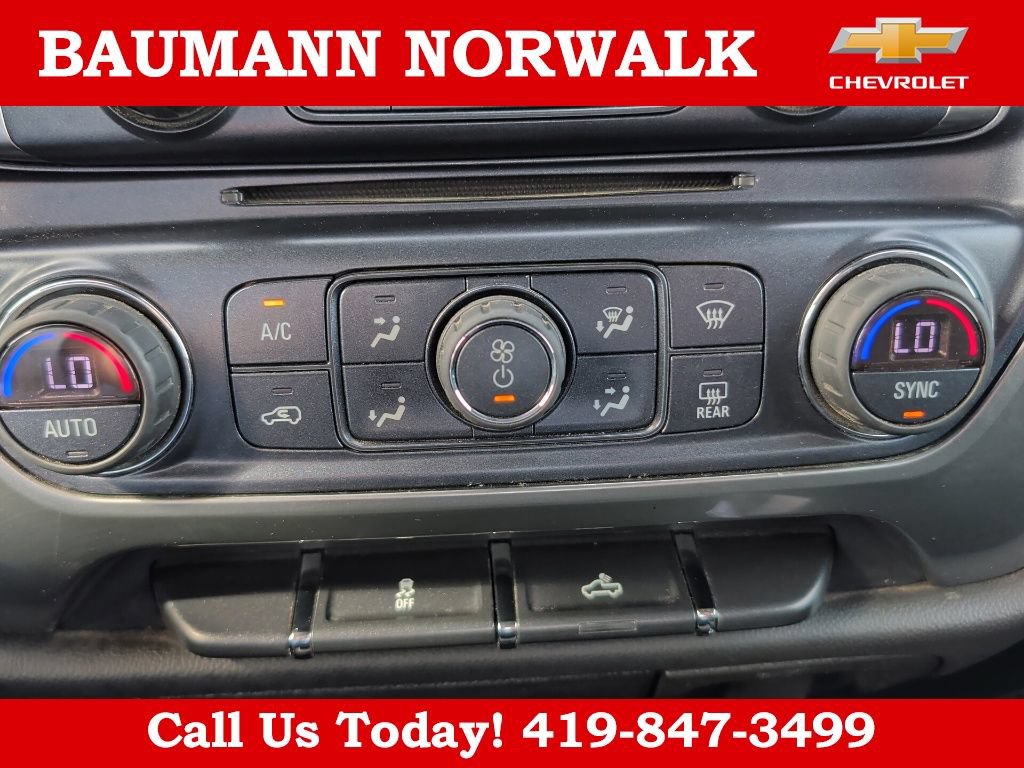 Used 2018 Chevrolet Silverado 1500 LT w/ All Star Edition AWD/4WD image 34
