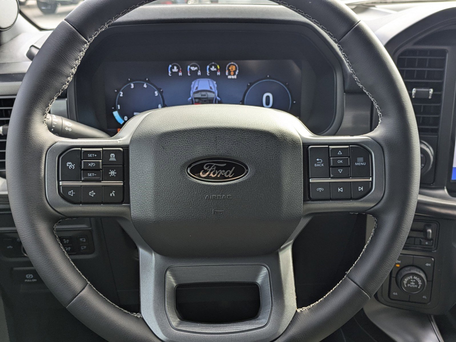 New 2025 Ford F150 Lariat w/ Equipment Group 501A Mid image 30