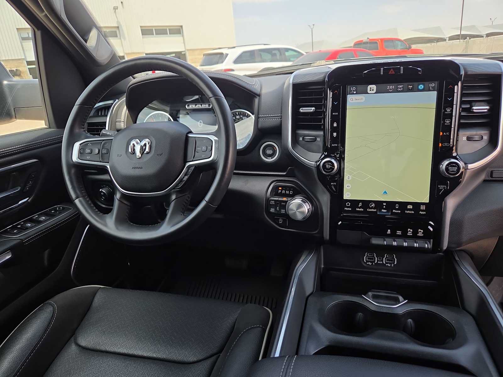 Used 2023 RAM 1500 Laramie AWD/4WD image 14