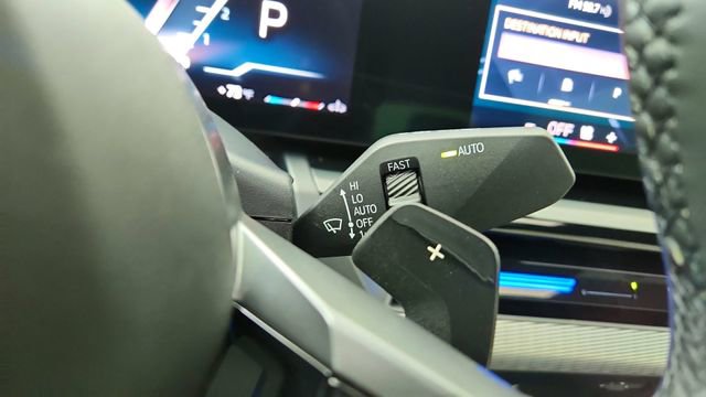 Used 2024 BMW 530i image 44